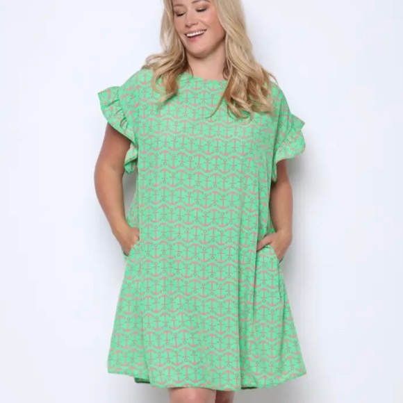 Dresses & Skirts - Picture perfect dress